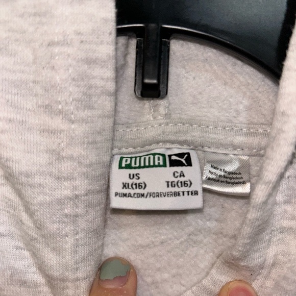 Puma sweatshirt size XL (16) - Picture 3 of 3
